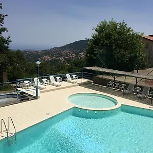 4* Hotel Selene